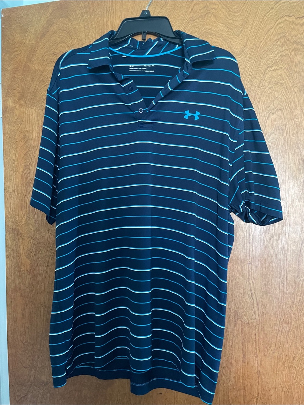 Under Armour Men’s Navy Polo with Light Blue Stripes